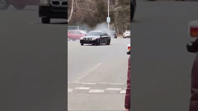 Суета m5e60☝🏻 смотреть онлайн