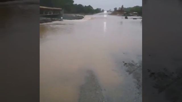 Приморье под водой. Размыта дорога в Смоляниново смотреть онлайн