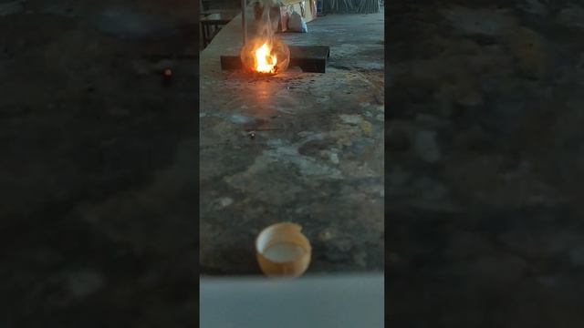 kya hota h jab Con.H2So4 or KMnO4 + Acetone ka Reaction karate ha to ? смотреть онлайн