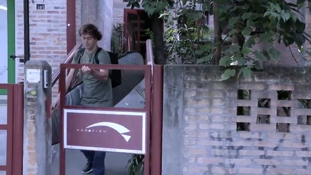 81 Gregorio Motta Designs a Surfboard for Audi смотреть онлайн