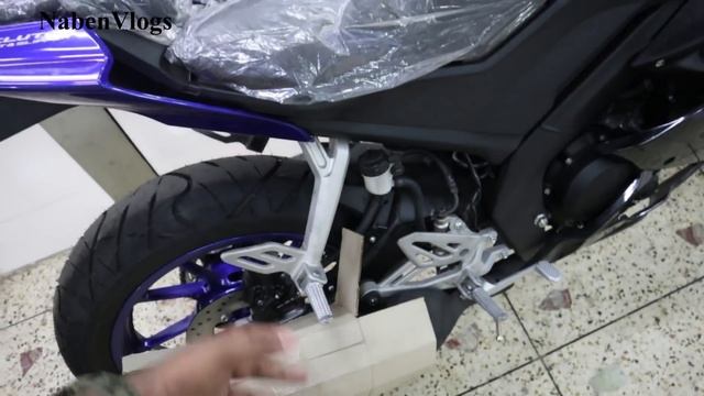 Yamaha R15 V3 vs Honda CBR 150R 🏍️ 2019 Indonesian । Price/Specifications🔥 смотреть онлайн