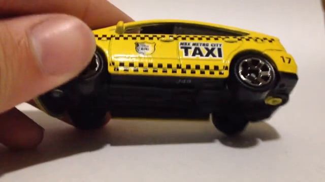 Matchbox Toyota Prius Taxi (2017 C case) смотреть онлайн