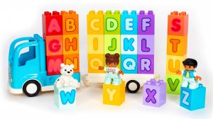 Лего Дупло. Учим английский алфавит.