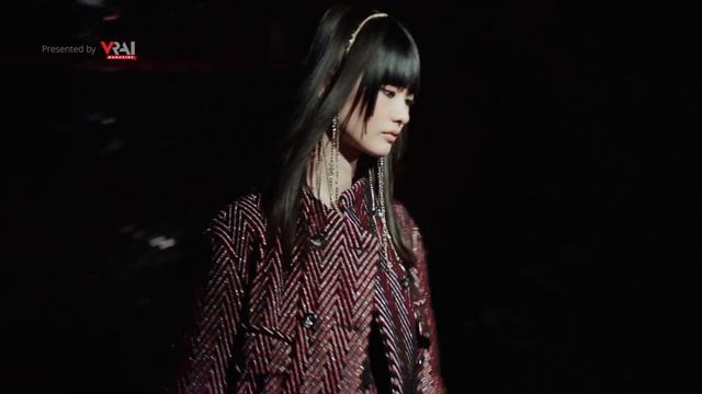 CHANEL Fall/Winter 2021 | Paris Fashion Week | VRAI Magazine смотреть онлайн