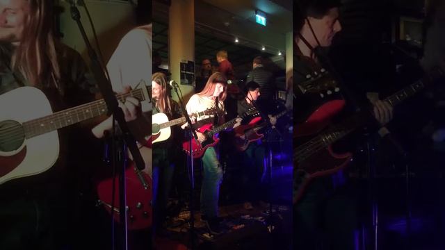 Frode Johansen Band Live på Cafe Amsterdam 28.11.2015 "Der vi bor" смотреть онлайн