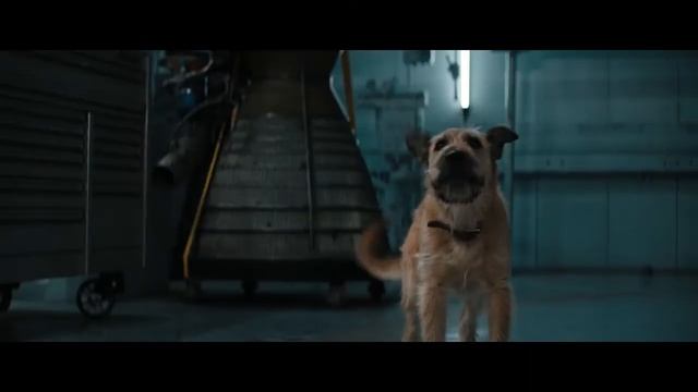 Робот Джефф делает первые шаги (кадры из к/ф 