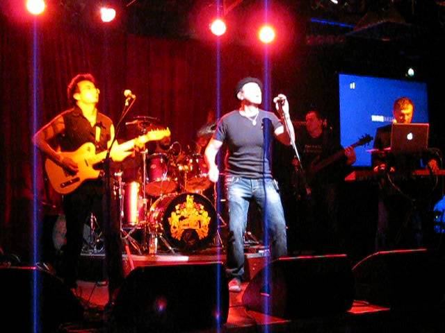 MOTOR-ROLLER - Запах денег