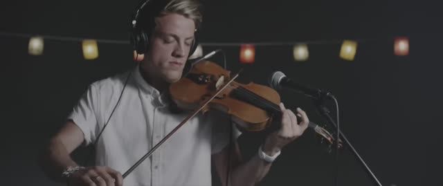 Joel Grainger - скрипка, лупстанция и немного битбокса смотреть онлайн