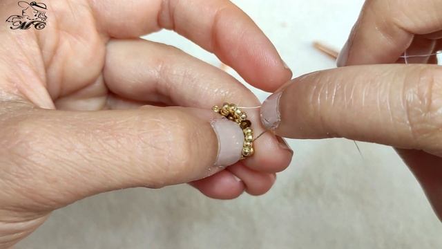 DIY- Video Tutorial Orecchini/Earrings "Terra" in 5minuti #perline #beads #cipollotti #incastonatur смотреть онлайн