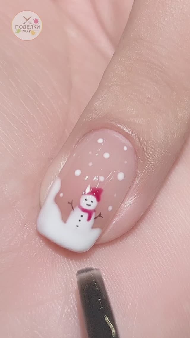Маникюр - снеговик на Новый Год смотреть онлайн