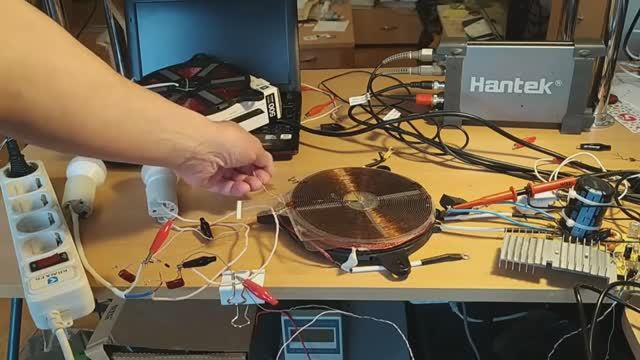 Система получения электроэнергии из окружающего пространства в неограниченном количестве. смотреть онлайн