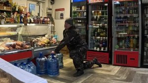 Повелитель огненной воды, Падение Титана, Надежда на уговорах, Эвакуация, Михино Счастье, Сиплый'