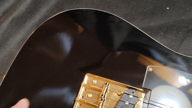 Обзор сборки китайской реплики Fender Telecaster чёрный глянцевый с кантом, золотая фурнитура. смотреть онлайн