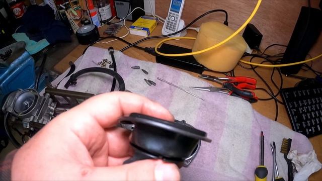 Standschäden am SV 650 Vergaser смотреть онлайн