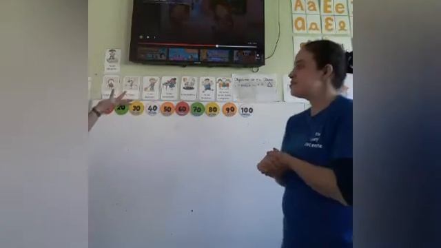 Video viernes 30 de octubre Kinder A Tía Luch🦋 смотреть онлайн
