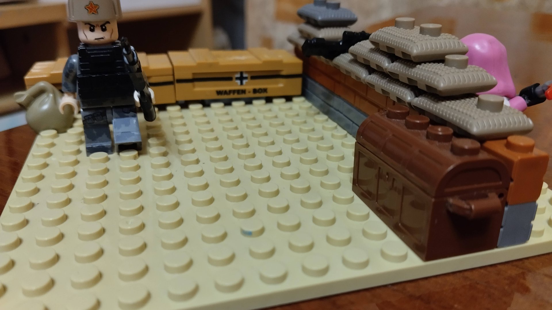 Собираю поделку из Лего