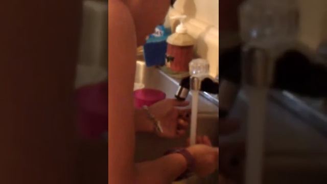 Lisa fails cinnamon test смотреть онлайн