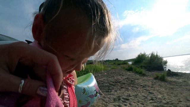 На речку с шашлыками. Сравниваем арбузы. смотреть онлайн