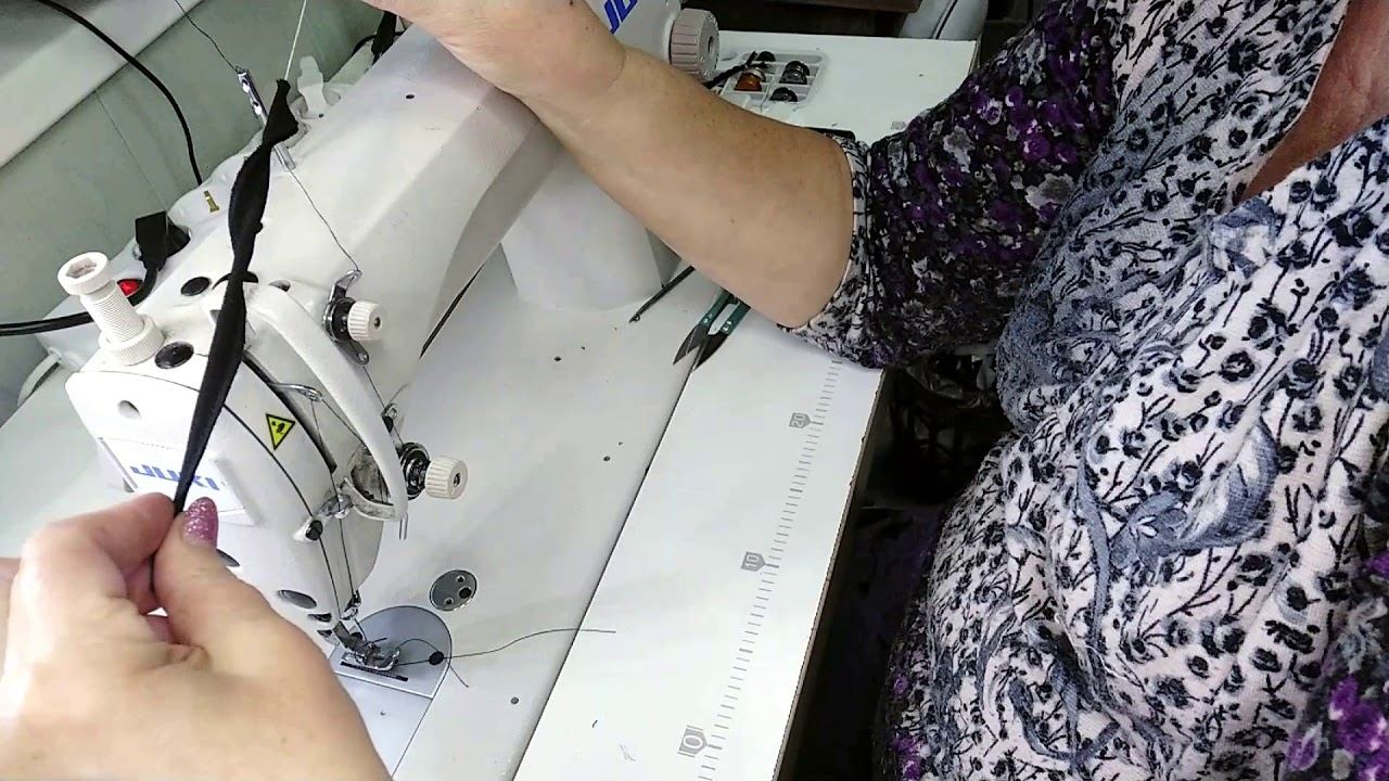 Мужская куртка ч.8 Витая вешалка и окончательное втачивание воротника. смотреть онлайн