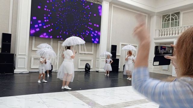 Медузы.mp4 смотреть онлайн