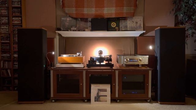 Graham Slee Acession/ Elevator EXP Ortofon A90 Nottingham Spacedeck Vandersteen 3a Signature’s