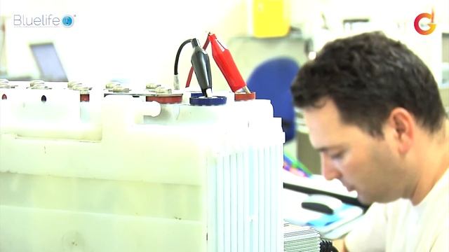 BlueLife Battery смотреть онлайн