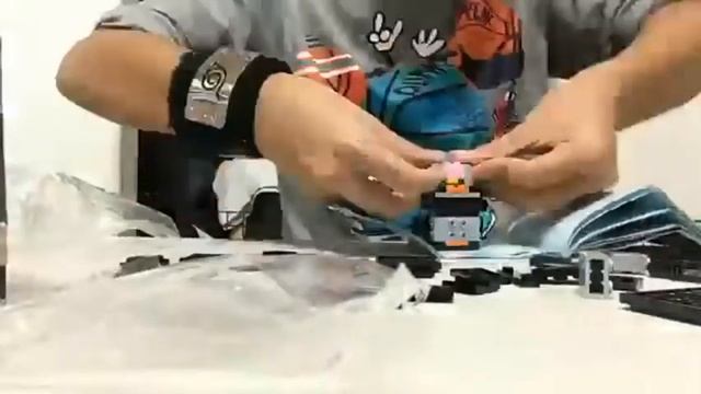 Time-Lapsed LEGO Build: LEGO Star Wars BrickHeadz Set 41619 Darth Vader смотреть онлайн