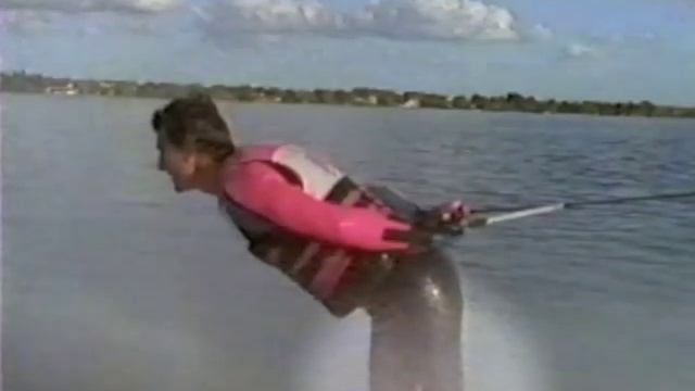 How to Spin BACK TO FRONT on a Slalom Ski - Hot Dog Water Skiing Instruction / Tips & Tricks смотреть онлайн