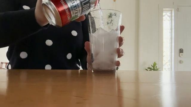 Polar Seltzer Water Cranberry Lime | Our Point Of View смотреть онлайн