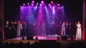 «Здравствуй, зритель!» в исполнении народного коллектива «Театр песни «Остров»