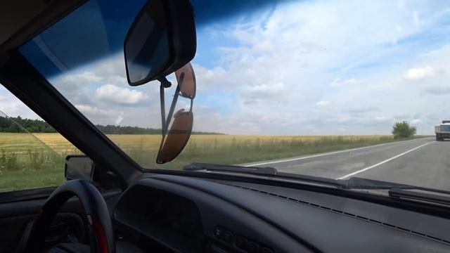 Дорога в глухую деревню Рюмки... смотреть онлайн