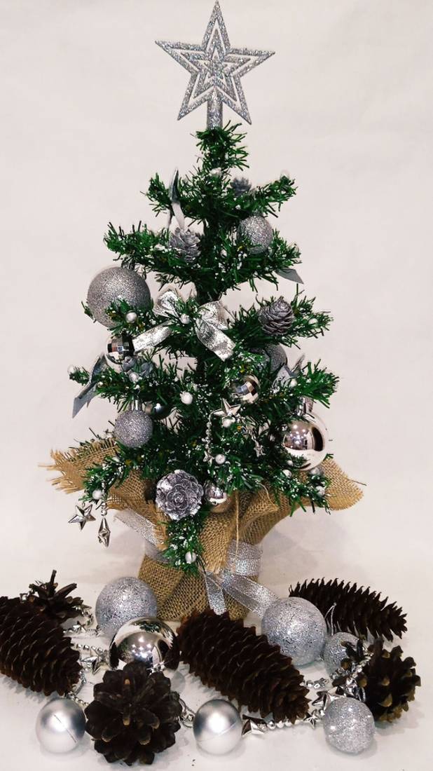 НИВА, с наступающим 2025 смотреть онлайн