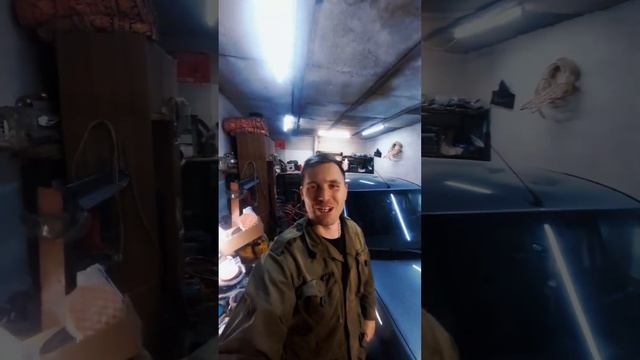 Безумный видос #наигре #вгараже #хэштег