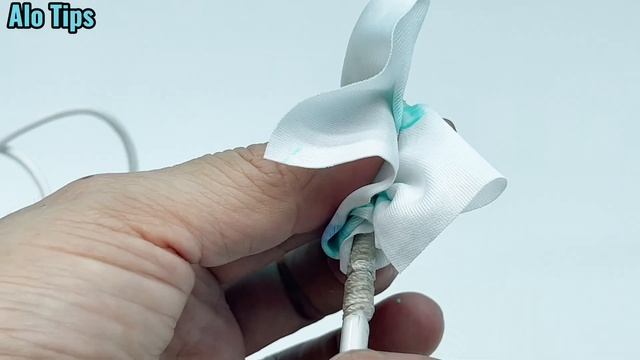 Don't throw away damaged charging cables! Easy way to fix and saving your money смотреть онлайн