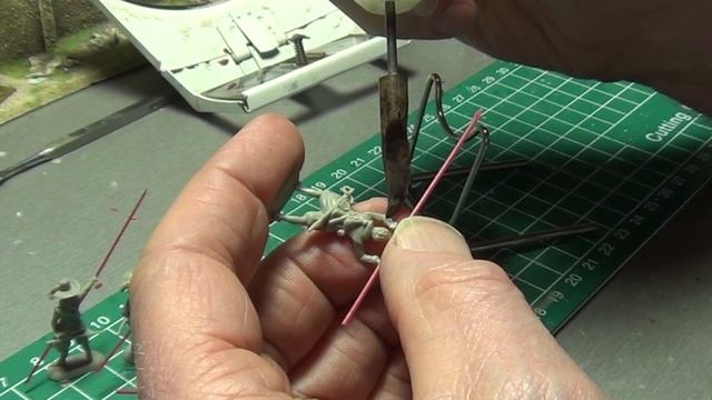 Soldering Broken Plastic Miniatures, 1:72 Revell 02557 смотреть онлайн
