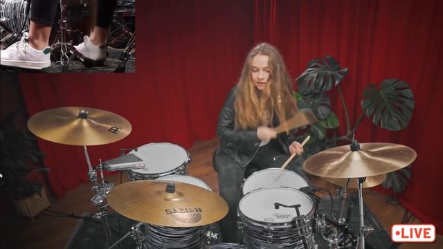 In The Army Now (Status Quo) смотреть онлайн