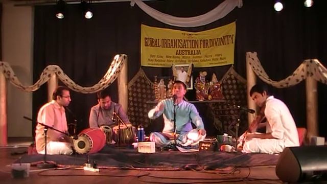8a ragam bhairavi vocal (GOD Concert-2012-Sydney) смотреть онлайн