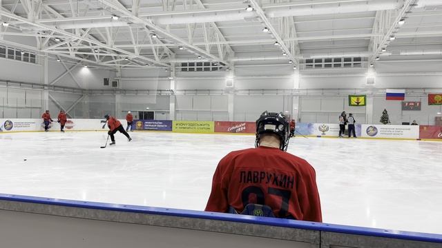 Вегас - Стальгрупп 7.12.2024 - Разминка