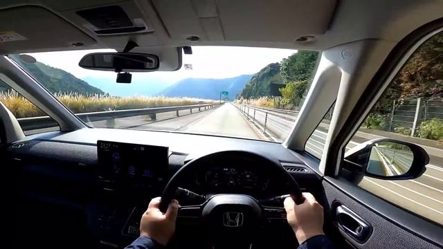 【新型ステップワゴン】トラフィックジャムアシスト、渋滞追従式クルーズコントロール、車線維持支援システムを使って試乗！ смотреть онлайн