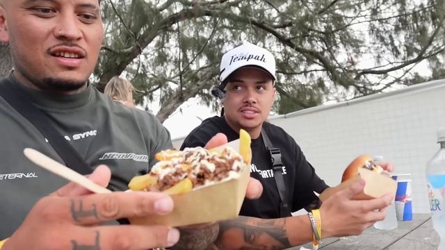 GOING TO A FESTIVAL SOBER FOR THE FIRST TIME EVER смотреть онлайн