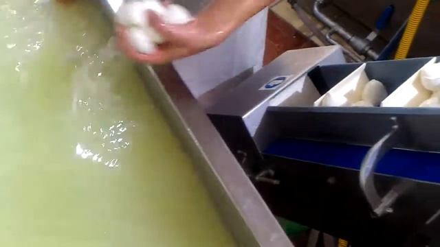 V500 DOUBLE ACTION CARICAMENTO BOCCONCINI MOZZ ROBYPAK смотреть онлайн