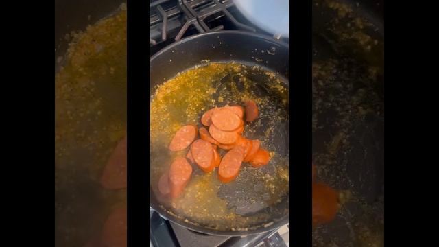 Cajun Alfredo shrimp pasta 😜 #fyp смотреть онлайн