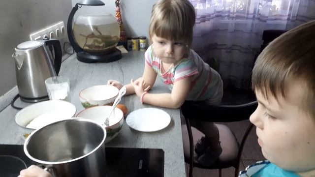 Рецепт чебуреков с тонким и вкусным тестом. смотреть онлайн