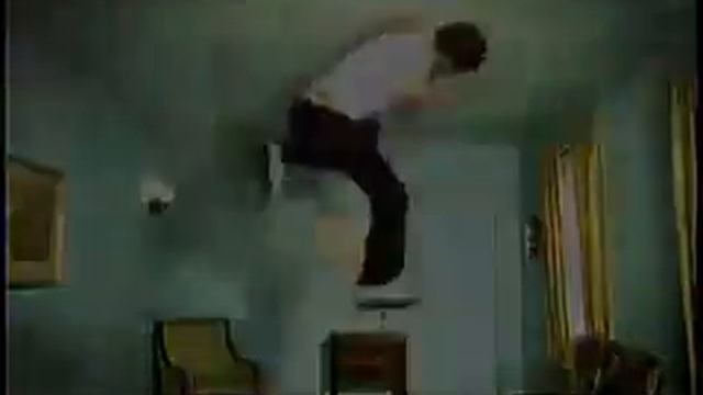 Fly - Sugar Ray [music Video]