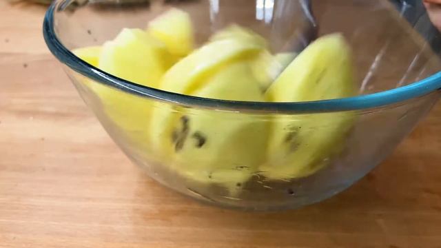 #menu2021Duck with apples, prunes and potatoes. Duck recipe in the oven. How to cook #recipe #31 смотреть онлайн