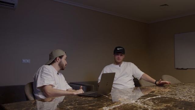 ЗНАКОМСТВО С FC GAMBIT MOSCOW | ИНТЕРВЬЮ С ЭКС КАПИТАНОМ ЦСКА !