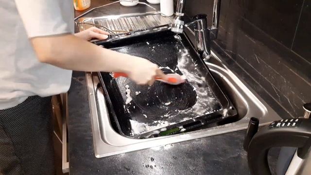 OVEN DEEP CLEANING motivation clean with me today смотреть онлайн