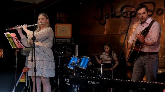 Добренко Наталья, Маргарита, Дмитрий - Песня о встречном (cover) смотреть онлайн