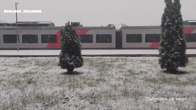 Первый снегопад смотреть онлайн