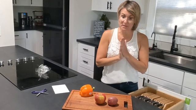 KITCHEN KNIFE SET; MUST HAVE NANFANG BROTHERS #quality #knifeset #musthave #subscribe смотреть онлайн